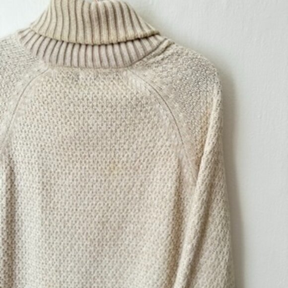H&M cream boatneck men's knit sweater - Picture 5 of 8